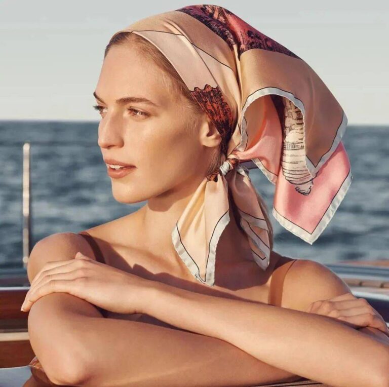 Sommerliche Seidentücher: Leichte Eleganz für heiße Tage
